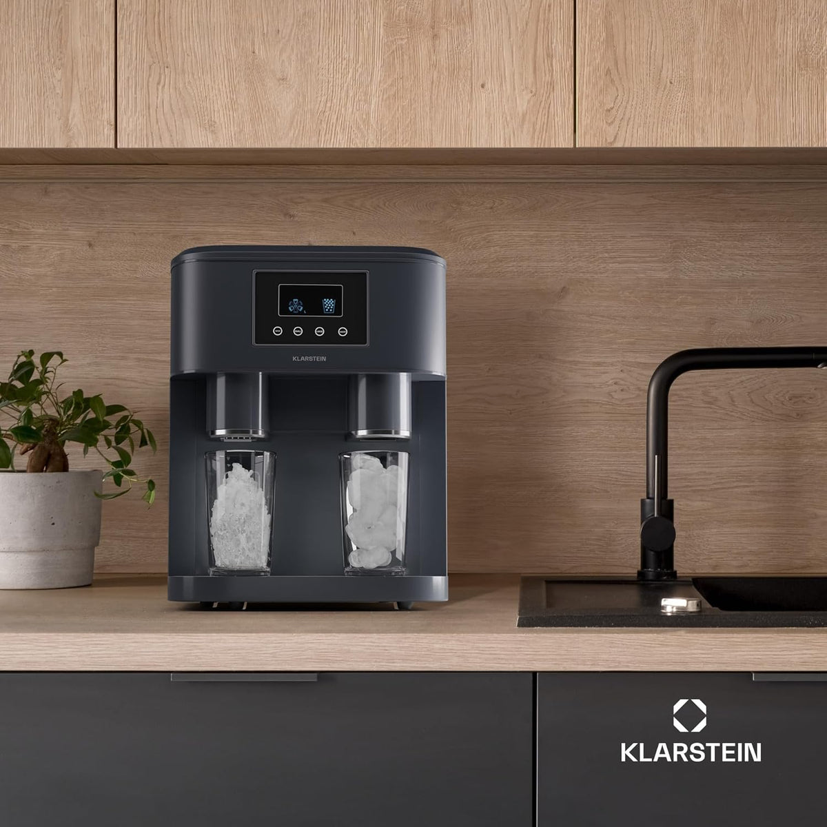 Klarstein Eiswürfelmaschine für Zuhause Camping Gastro, Schnelle Mini-Eiswürfelmaschine Klein, Profi Eismaschine für Crushed Eis, Große  und  Kleine Eiswürfel, 1,8L Wassertank, 15kg Eis in 24h