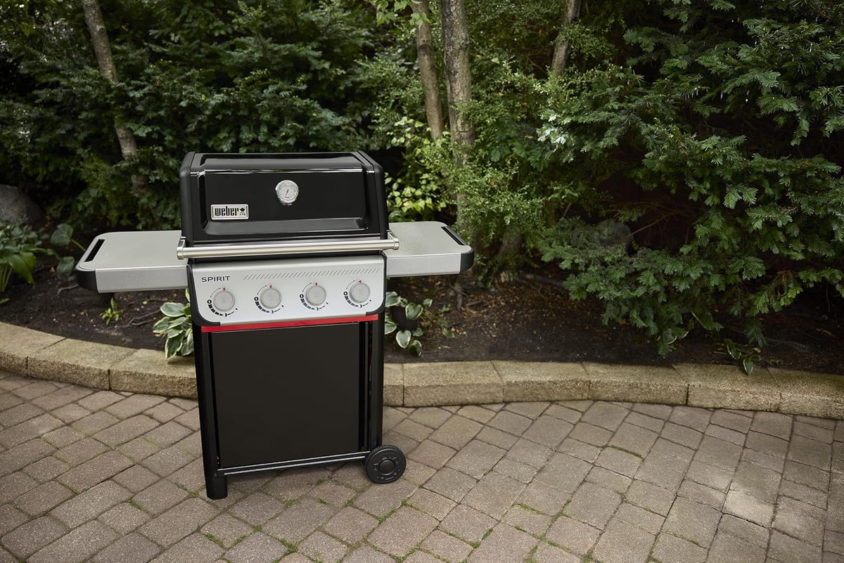Weber Spirit E-410 Gasgrill / 4 Brenner, Snap-Jet Zündung, Robuste Räder und Warmhalterost, 51 x 46 cm Grillfläche, Kompatibel mit Weber Works Seitenablagen, Schwarz/Silber