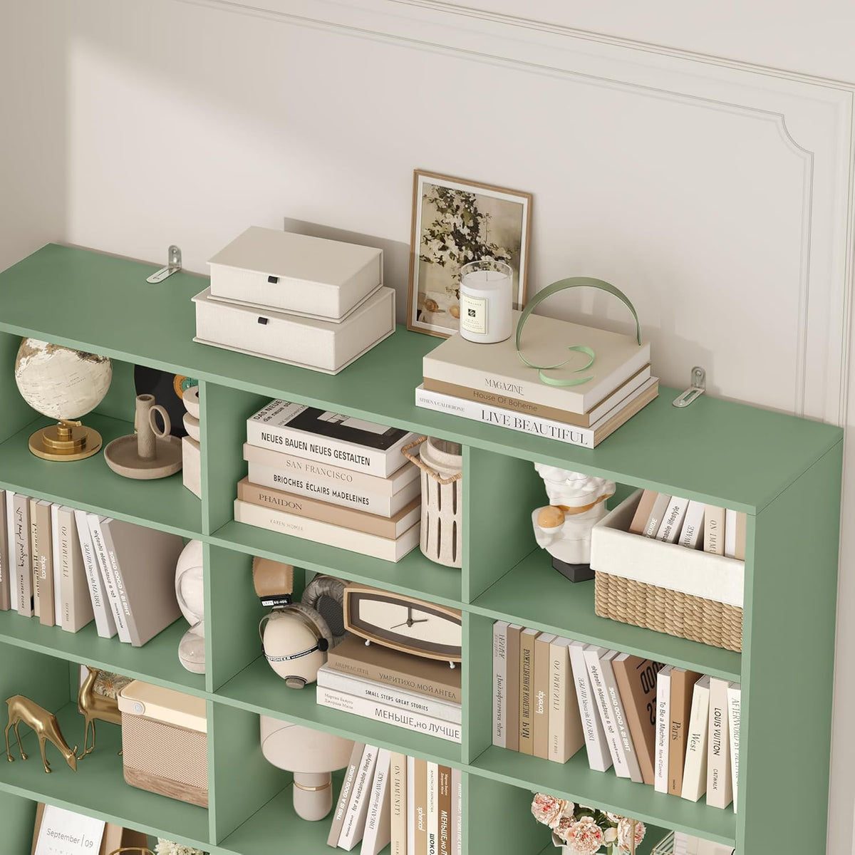 FirFurd 209 cm Bücherregal mit Türen Bücherschrank mit 15 Fächern Vitrinenschrank Hochschrank Holz Mehrzweckschrank groß für Wohnzimmer Arbeitszimmer Küche 150 x 23,7 x 209 cm Grün