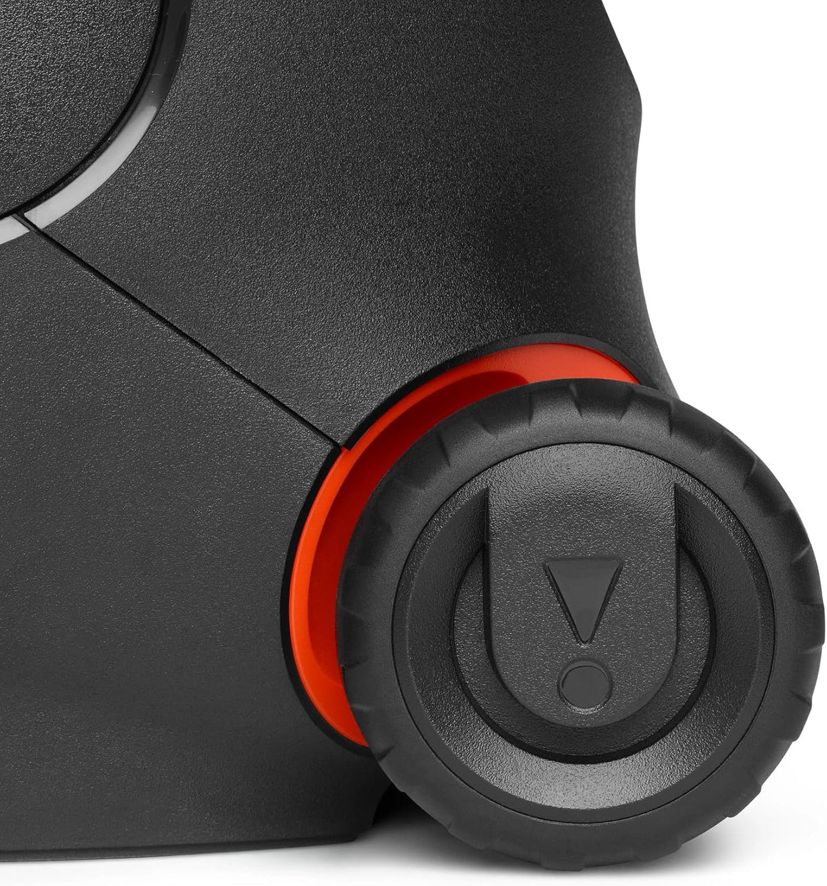 JBL PartyBox 710 - Schwarz â€?Trag - und rollbarer Bluetooth Party-Lautsprecher mit Lichteffekten â€?Spritzwassergeschützte, mobile Musikbox
