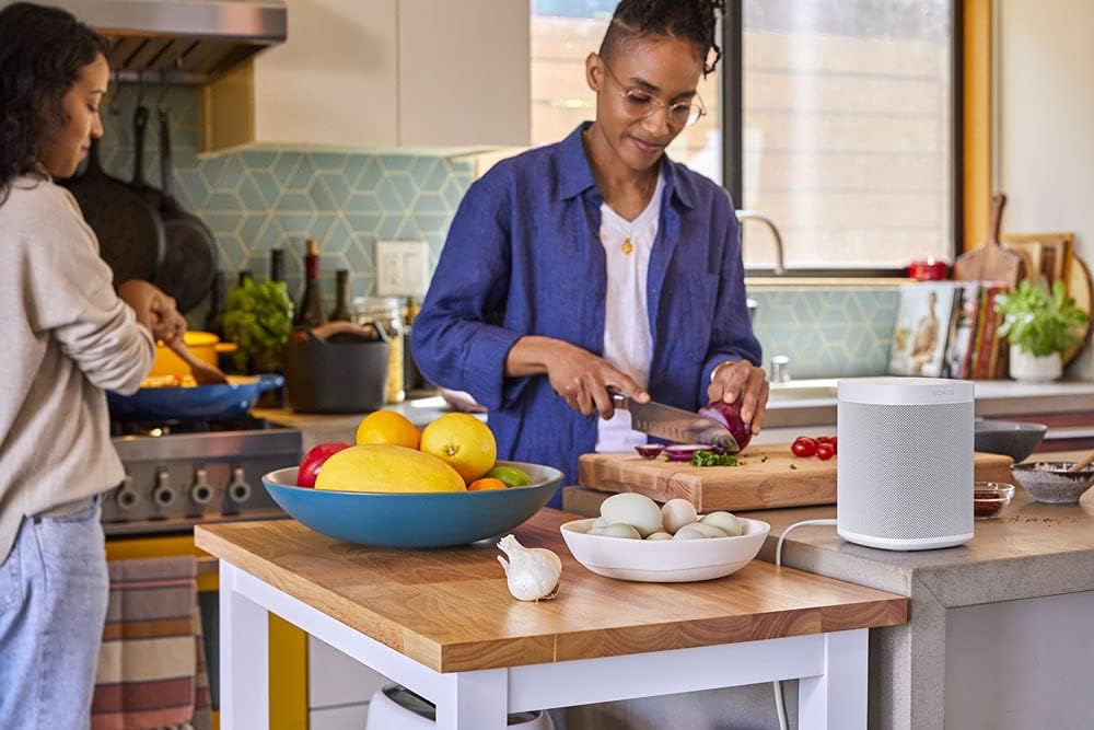 Sonos One Smart Speaker, schwarz â€?Intelligenter WLAN Lautsprecher mit Alexa Sprachsteuerung, Google Assistant & AirPlay â€?Multiroom Speaker für unbegrenztes Musikstreaming
