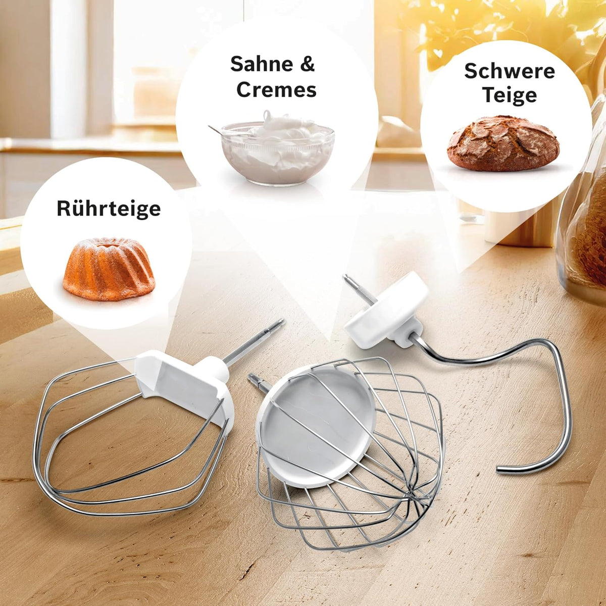 Bosch Küchenmaschine Serie 4 MUM56340, Schüssel 3,9 L, Mixer 1,25 L, Fleischwolf, Zitruspresse, Planetenrührwerk, Knethaken, Schlag-, Rührbesen, Durchlaufschnitzler, 3 Scheiben, 900 W, Silber/ Grau